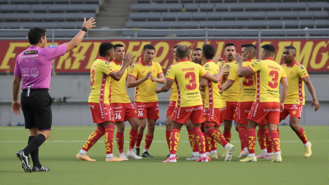 Aucas rescata empate 1-1 contra Manta FC y se mantiene entre los líderes